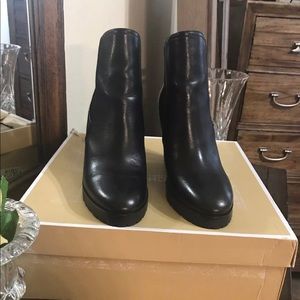 Michael Kors Boots 👢